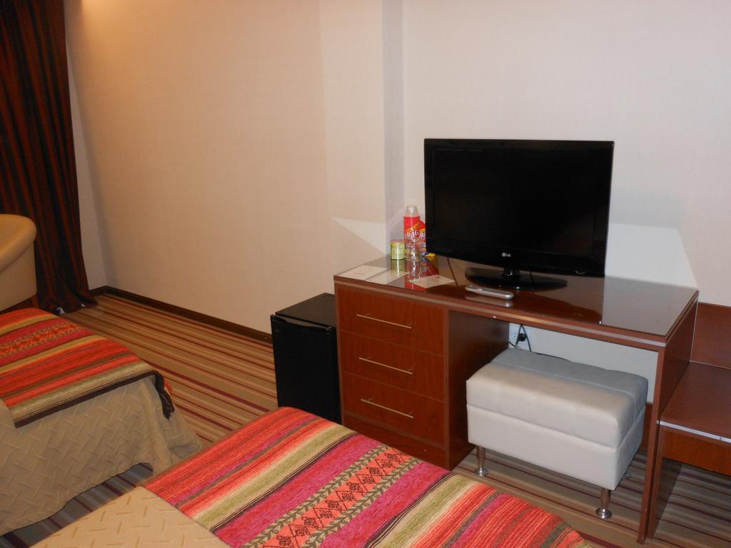 Hotel Orly Corrientes Eksteriør bilde